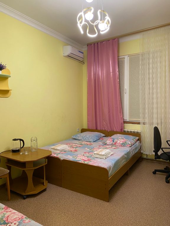 Трёхместный номер стандарт с видом на горы