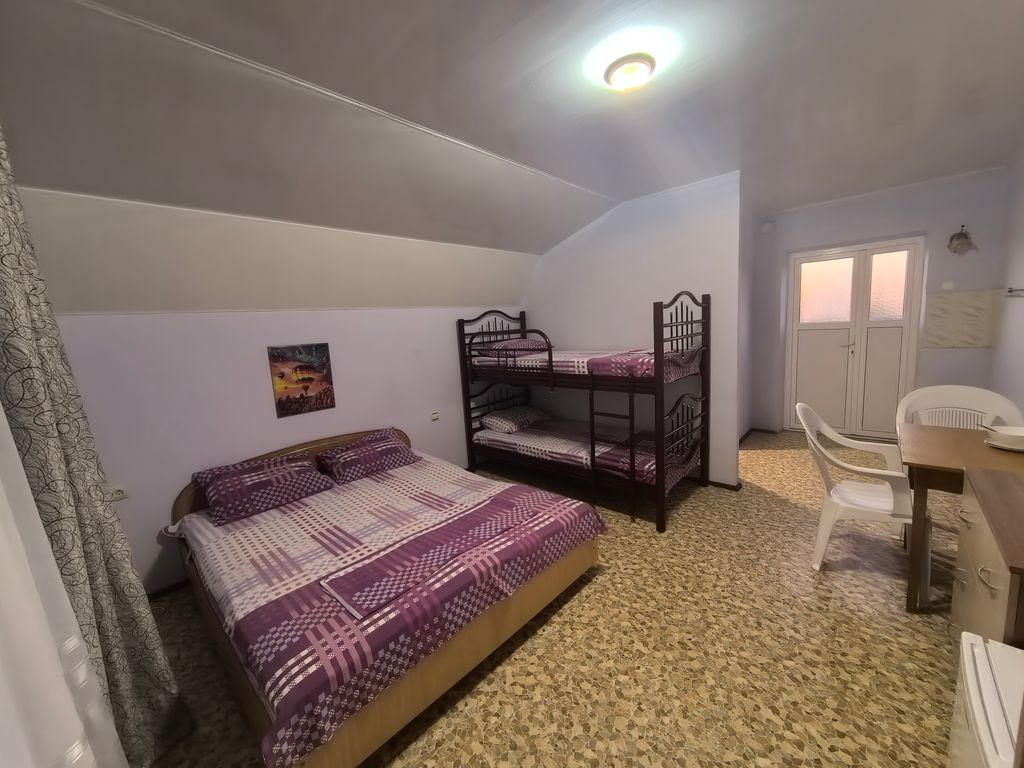 Четырёхместный номер стандарт