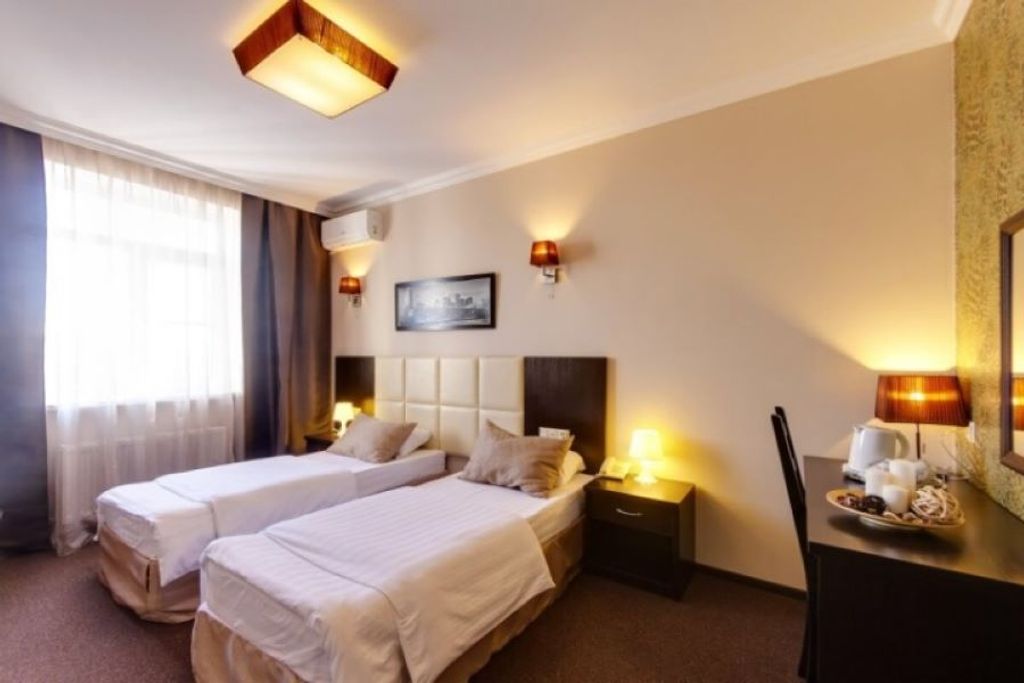 Двухместный номер с 2 отдельными кроватями стандарт