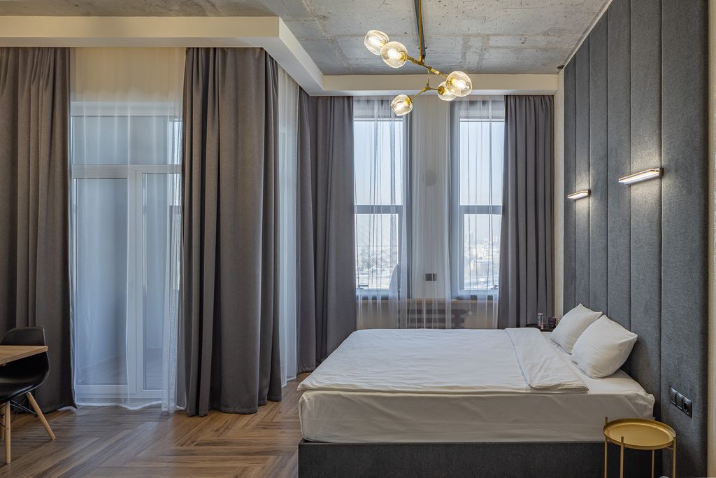 Апартаменты люкс с видом на мост