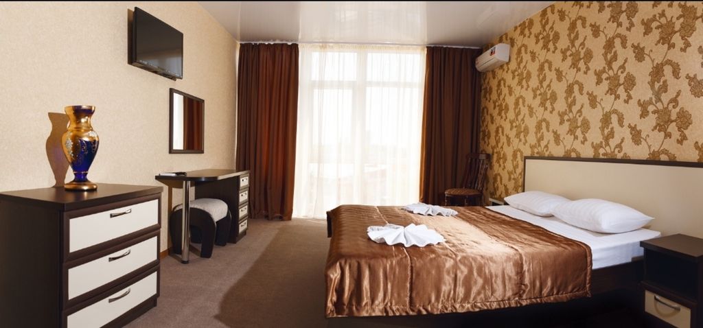 Двухместный номер с 1 кроватью Люкс