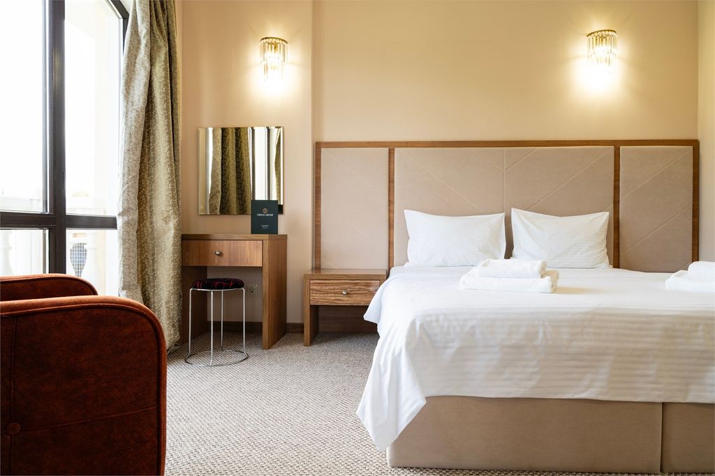 Двухместный номер с 1 кроватью Джуниор с балконом