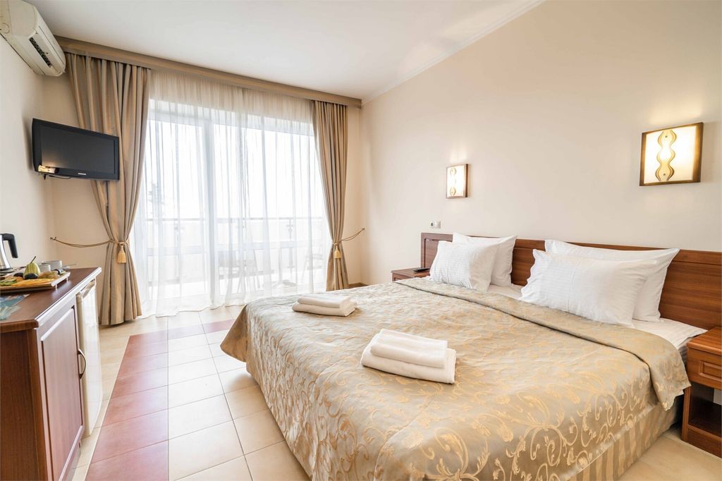 Двухместный номер с 1 кроватью стандарт с балконом