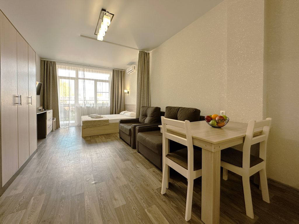 Апартаменты 4-х местный комфорт плюс