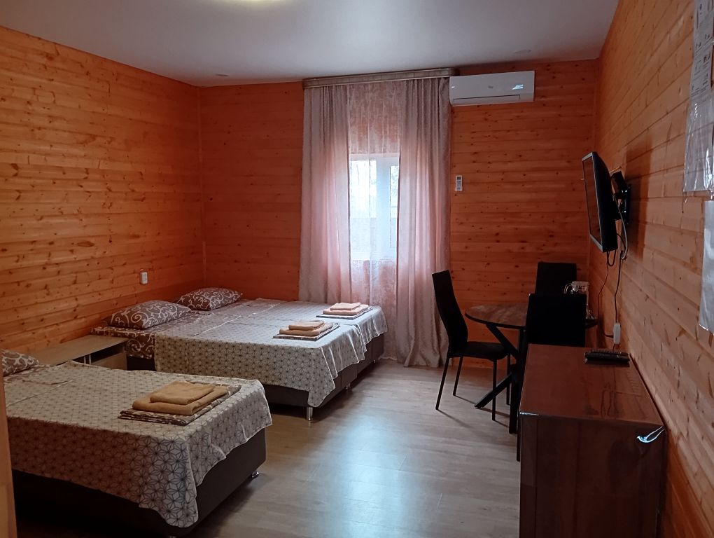 Трёхместный номер улучшенный