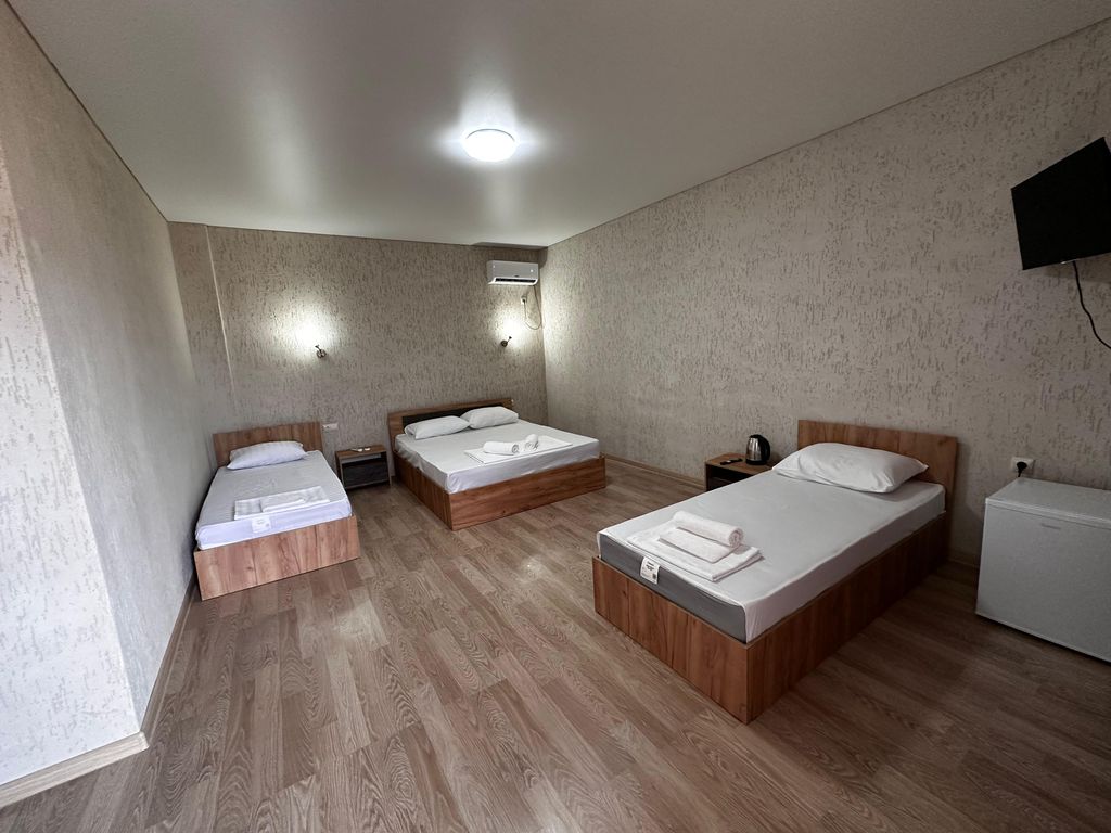 Четырёхместный номер стандарт