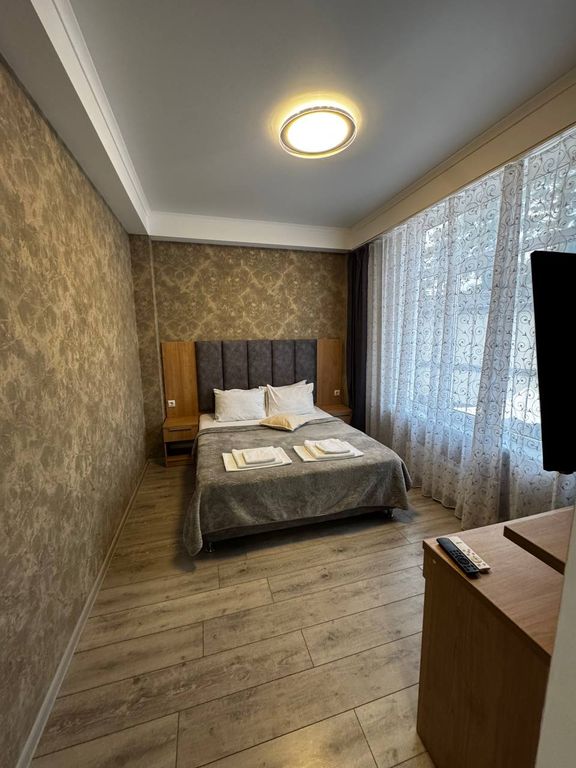 Семейный с бассейном