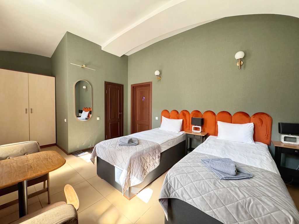 Двухместный номер с 2 отдельными кроватями улучшенный