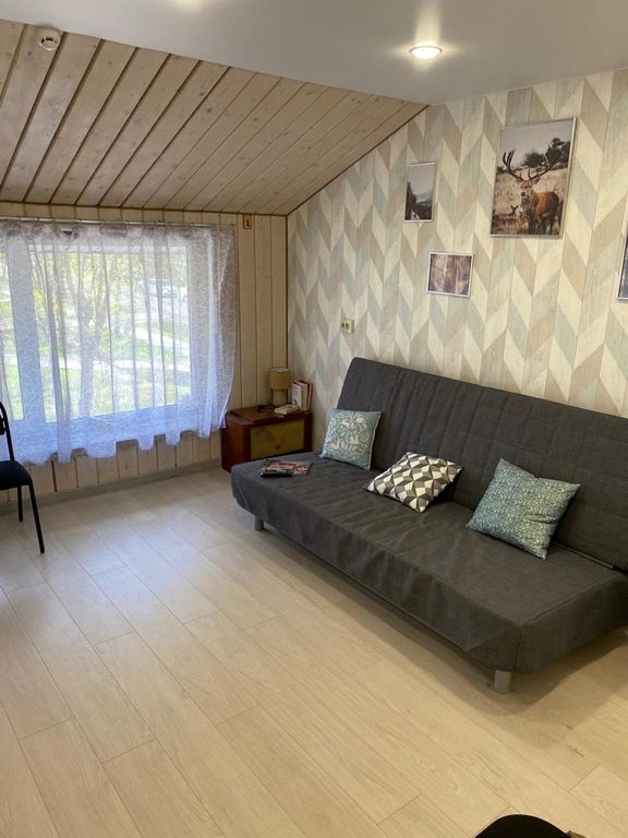 Трёхместный номер улучшенный с видом на город