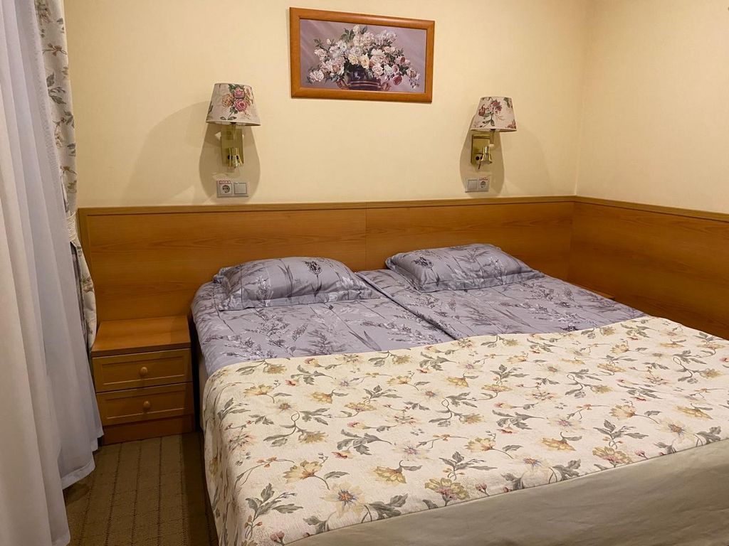 Двухместный номер с 1 кроватью комфорт с двуспальной кроватью без балкона