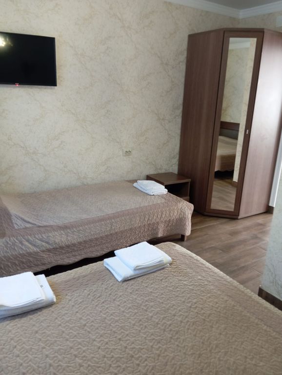 Трёхместный номер люкс