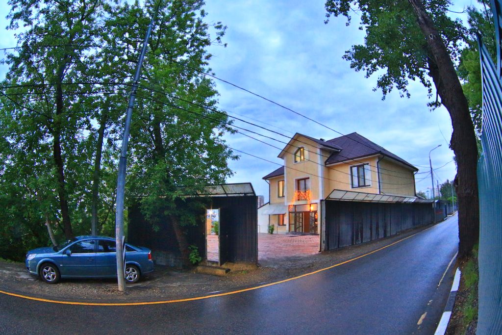 улица