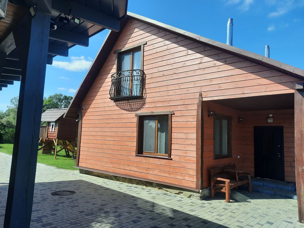 Дом коттедж