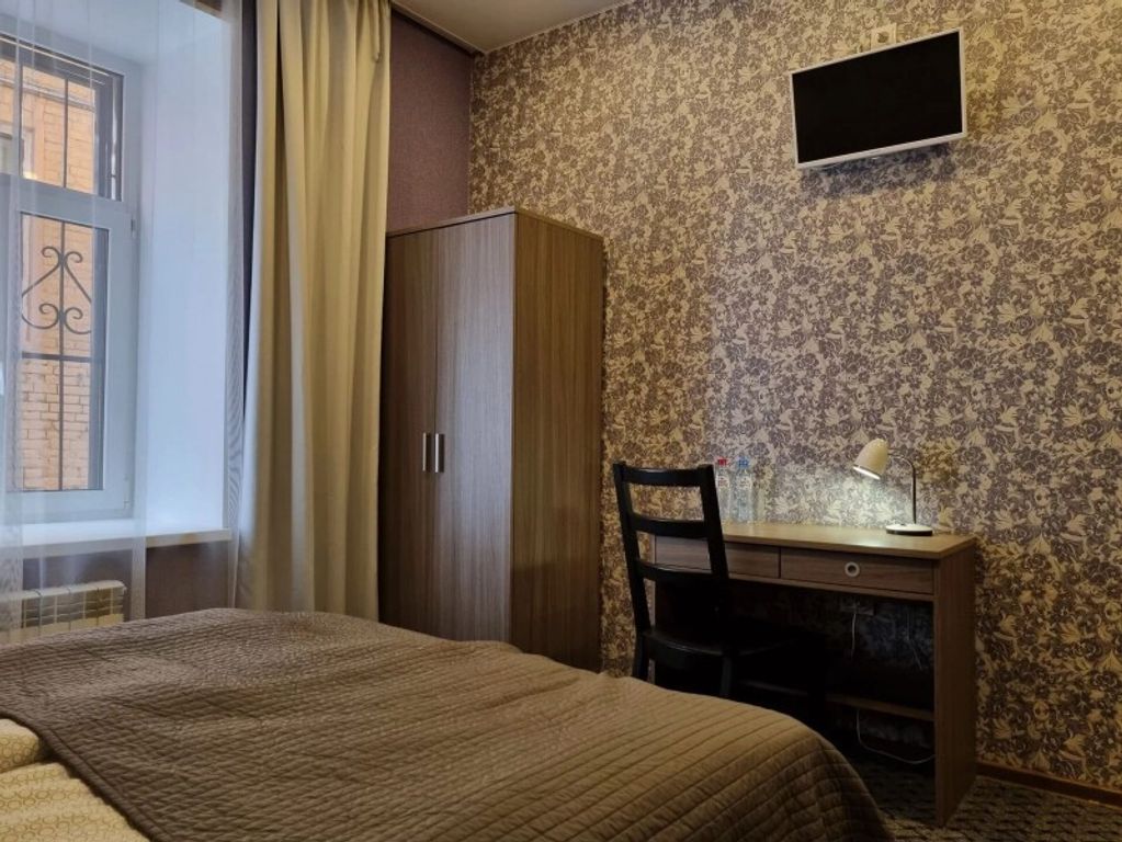 Двухместный номер с 1 кроватью с С/У 160