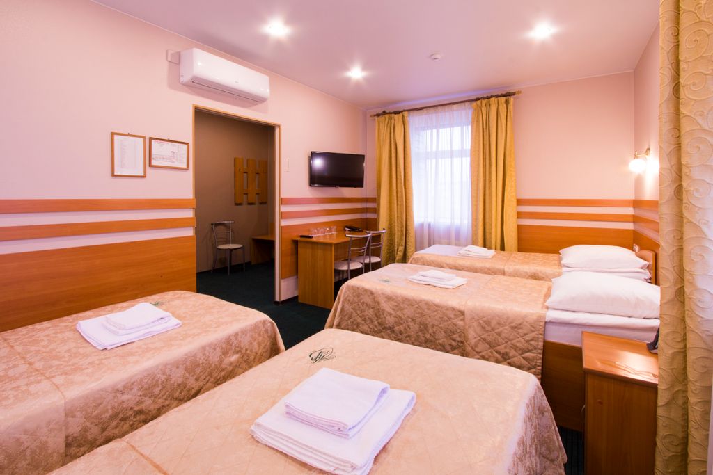 Четырёхместный номер стандарт