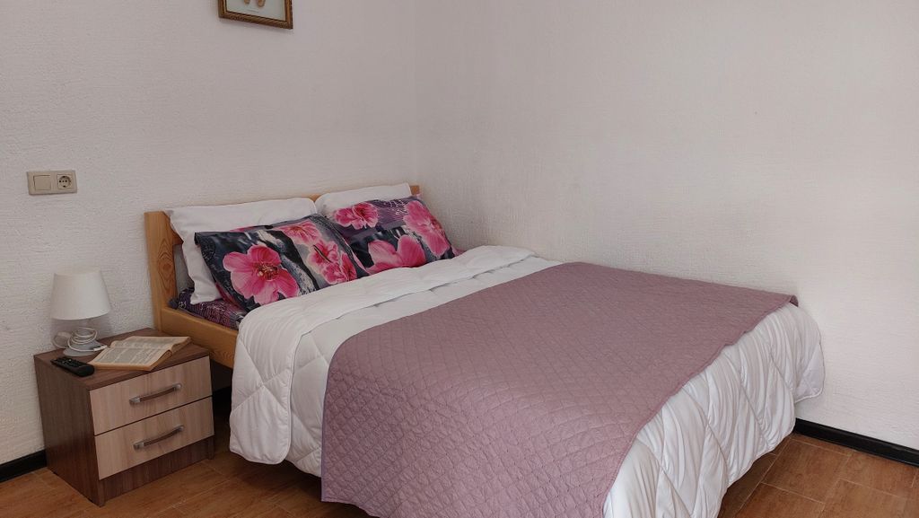 Трёхместный номер полулюкс