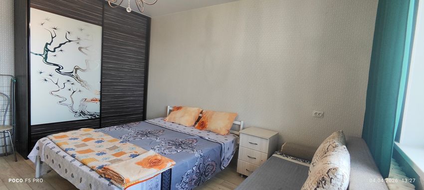 Зал с лоджией