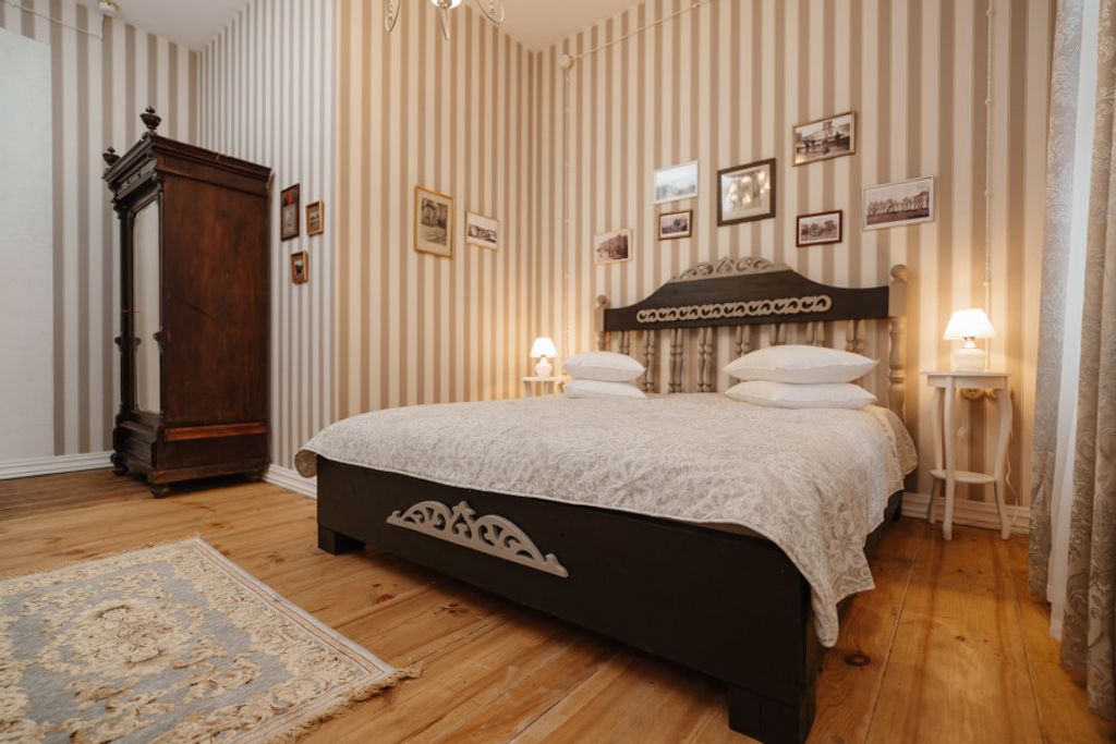 Двухместный номер с 1 кроватью 2-я категория Стандарт улучшенный