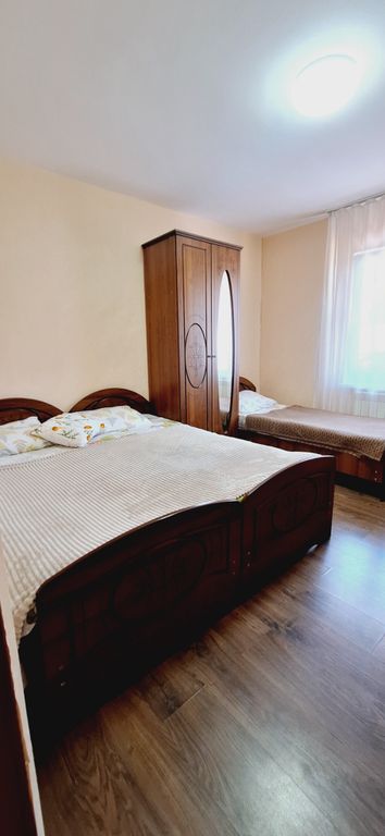 Четырёхместный номер эконом с видом на город