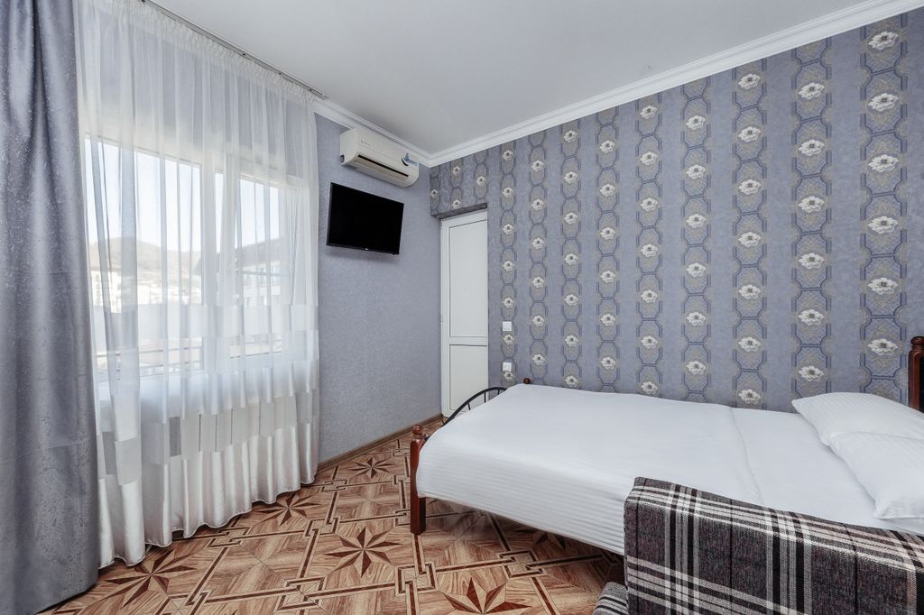 Трёхместный номер стандарт