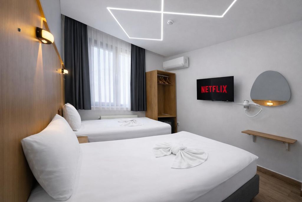 Двухместный номер с 2 отдельными кроватями Comfort Twin Room - Near old City & Metro