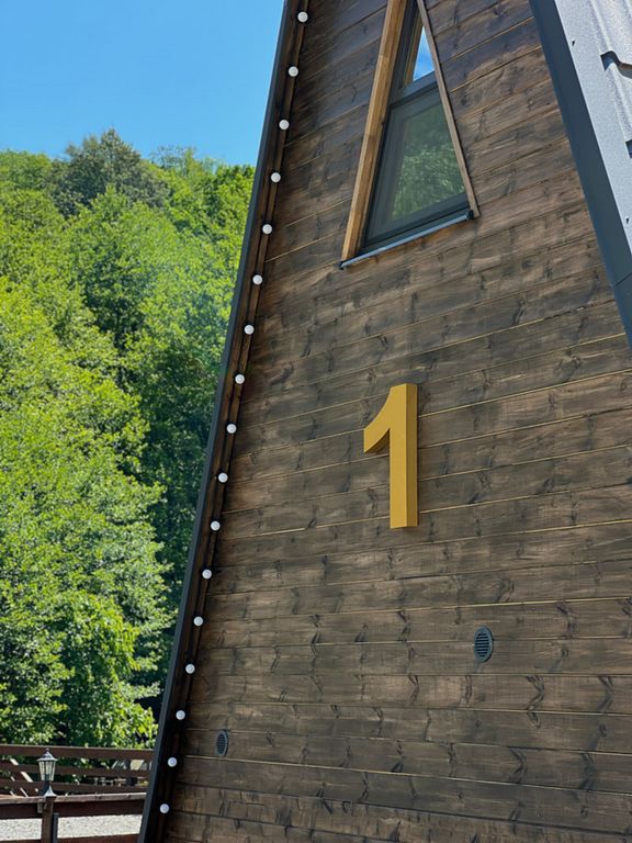 Отдельный дом А-ФРЕЙМ №1 с подогреваемым бассейном