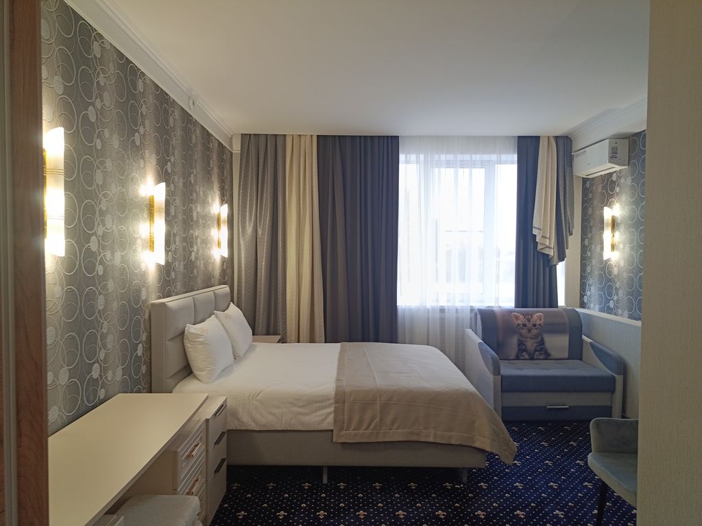 Трёхместный номер улучшенный