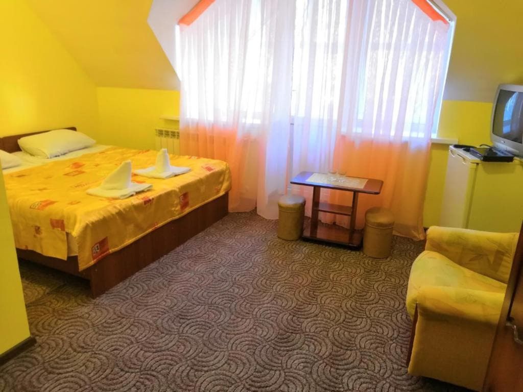 Двухместный номер с 2 отдельными кроватями или 1 двуспальной стандарт