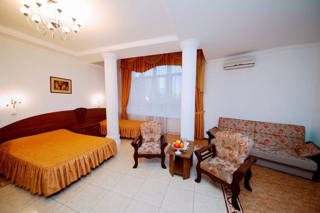 Трёхместный номер Делюкс