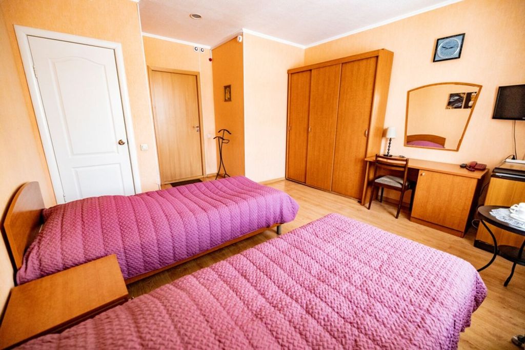 Двухместный номер с 2 отдельными кроватями стандарт