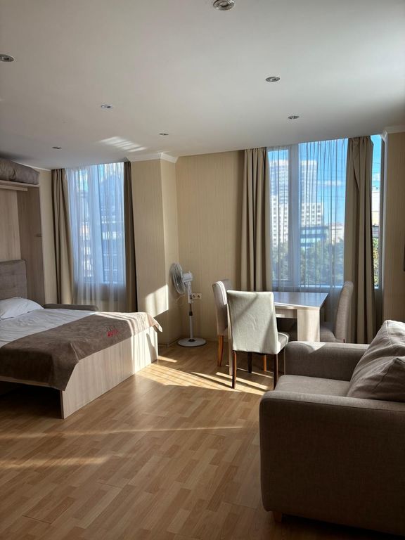 Трёхместный номер Студия в центре