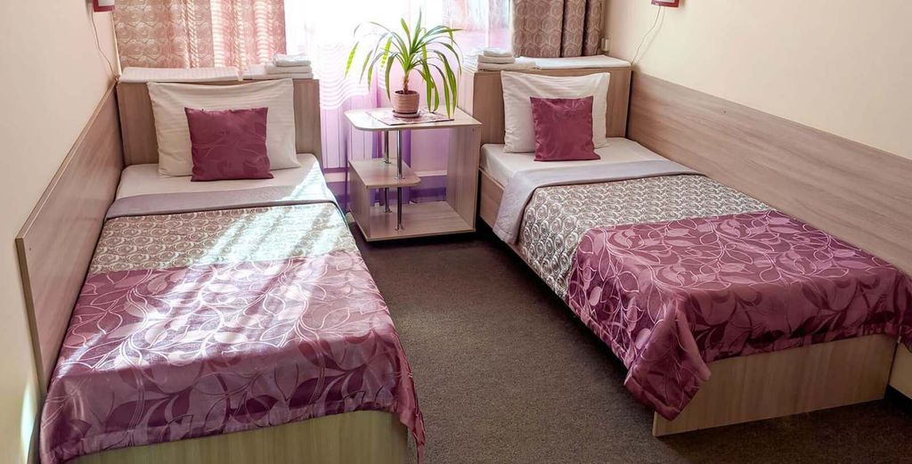 Семейный номер с раздельными кроватями