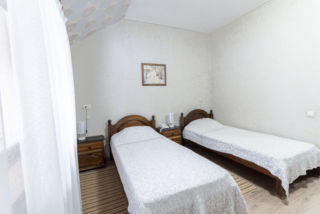 Двухместный номер с 2 отдельными кроватями комфорт Twin (I категория)