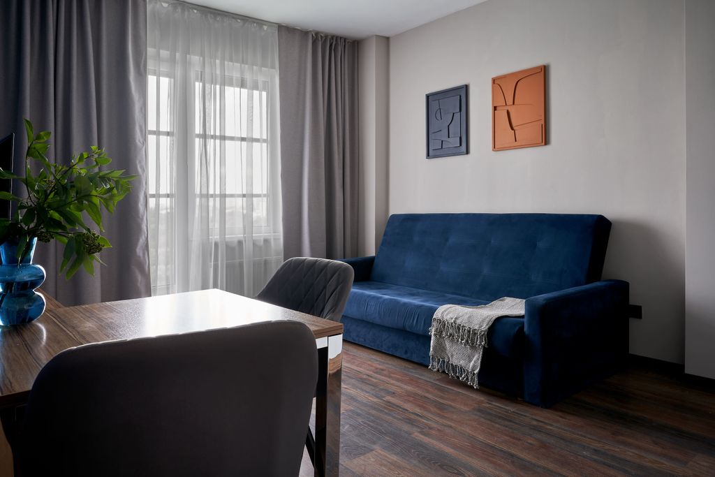 Апартаменты Двухкомнатные апартаменты с кухней-гостиной, спальней и лоджией