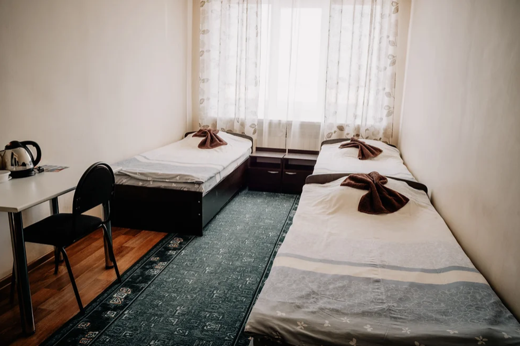 Трёхместный номер полулюкс