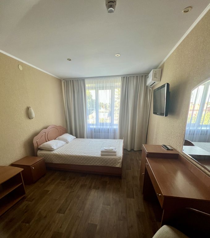 Двухместный номер с 1 кроватью эконом