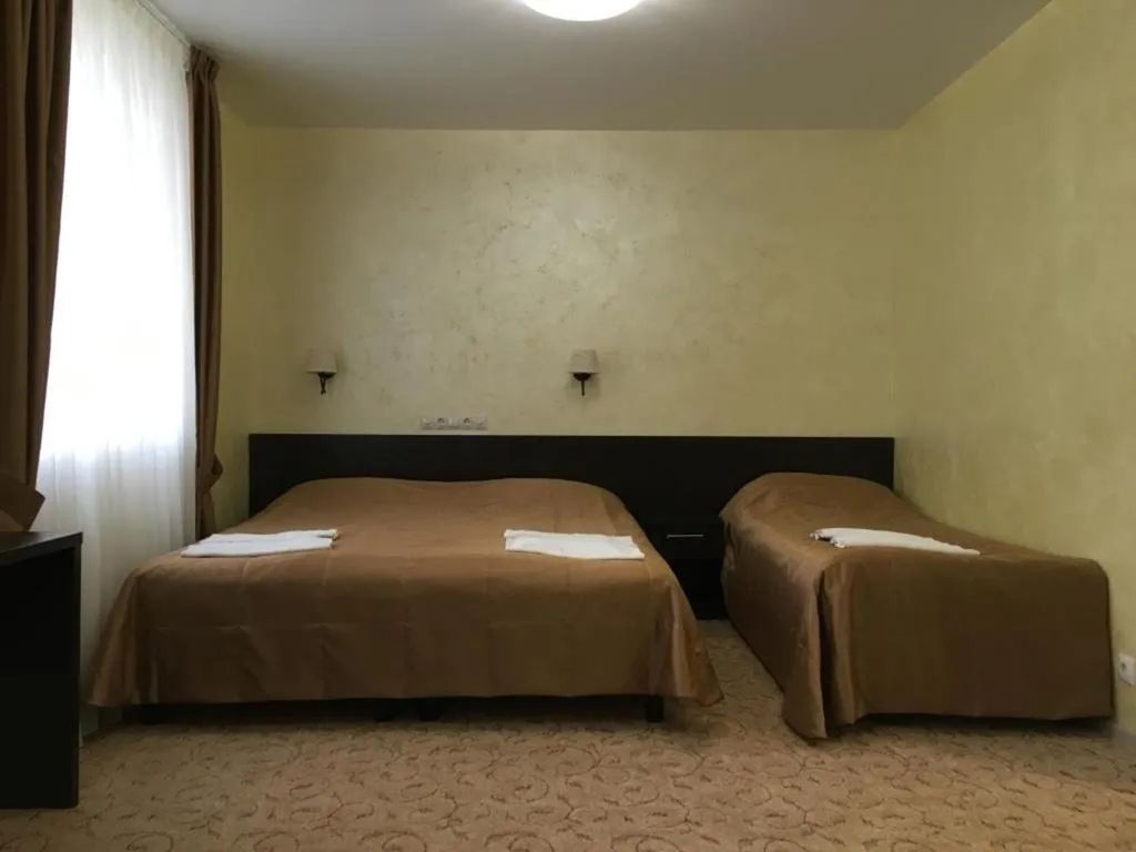 Трёхместный номер Комфорт