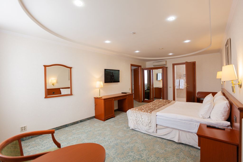 Двухместный номер с 1 кроватью superior suite