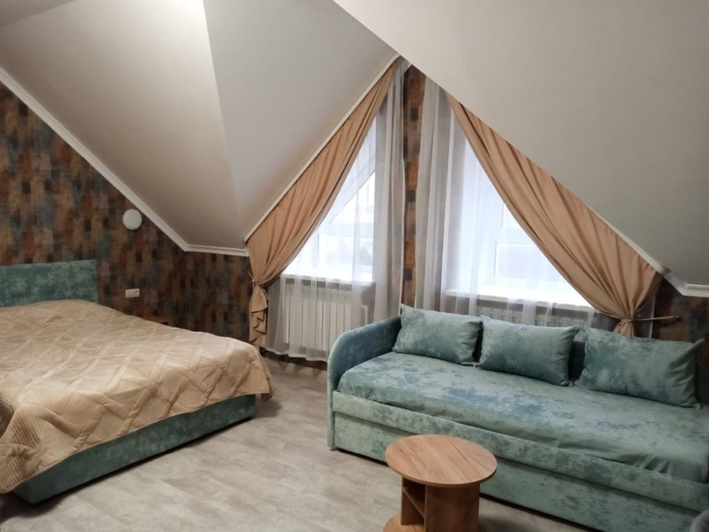 Двухместный номер с 1 кроватью комфорт с доп.местом и кондиционером