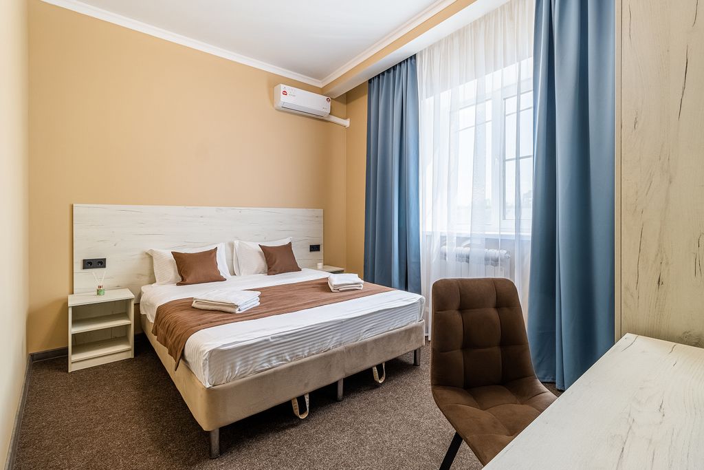 Двухместный номер с 1 кроватью размера queen-size (улучшенный)