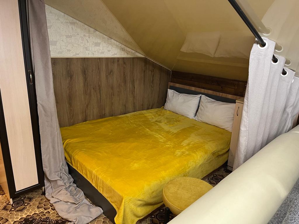 Четырёхместный номер мансарда с сауной