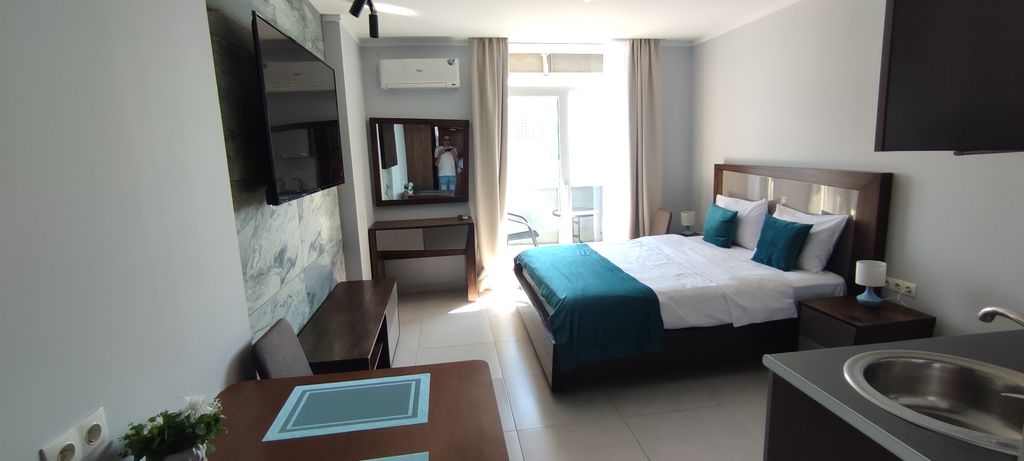 Двухместный номер с 1 кроватью Однокомнатный двухместный с балконом и видом на море