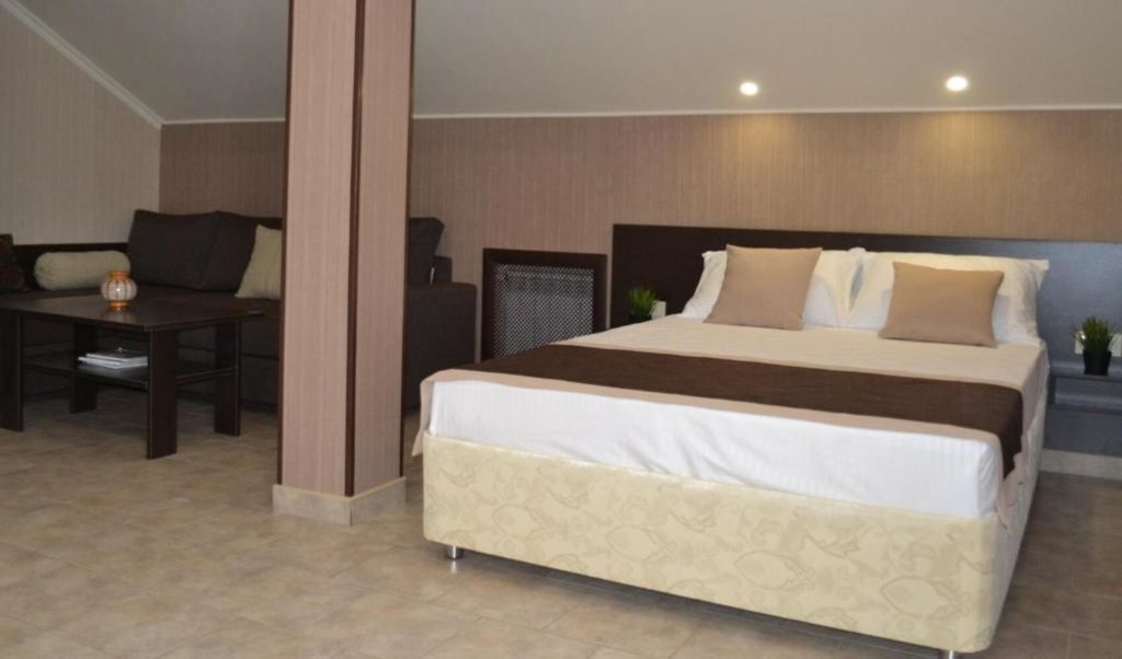 Трёхместный номер Трехместный номер