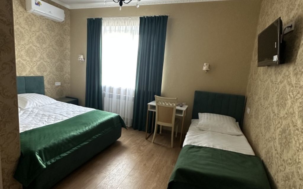 Трёхместный номер Стандарт