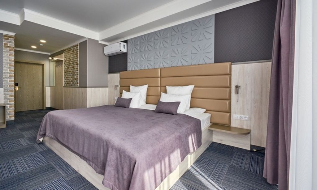 Двухместный номер с 1 кроватью полулюкс