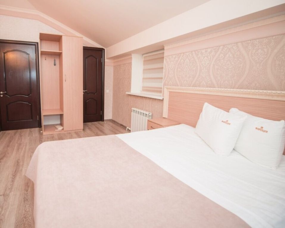 Двухместный номер с 1 кроватью Катания