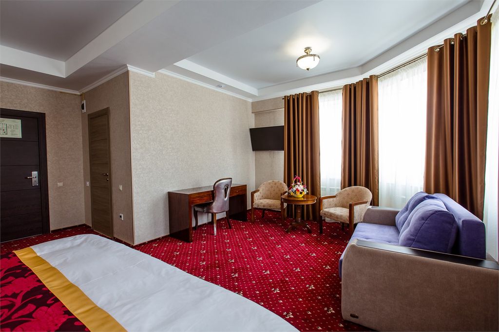 Двухместный номер с 1 кроватью люкс