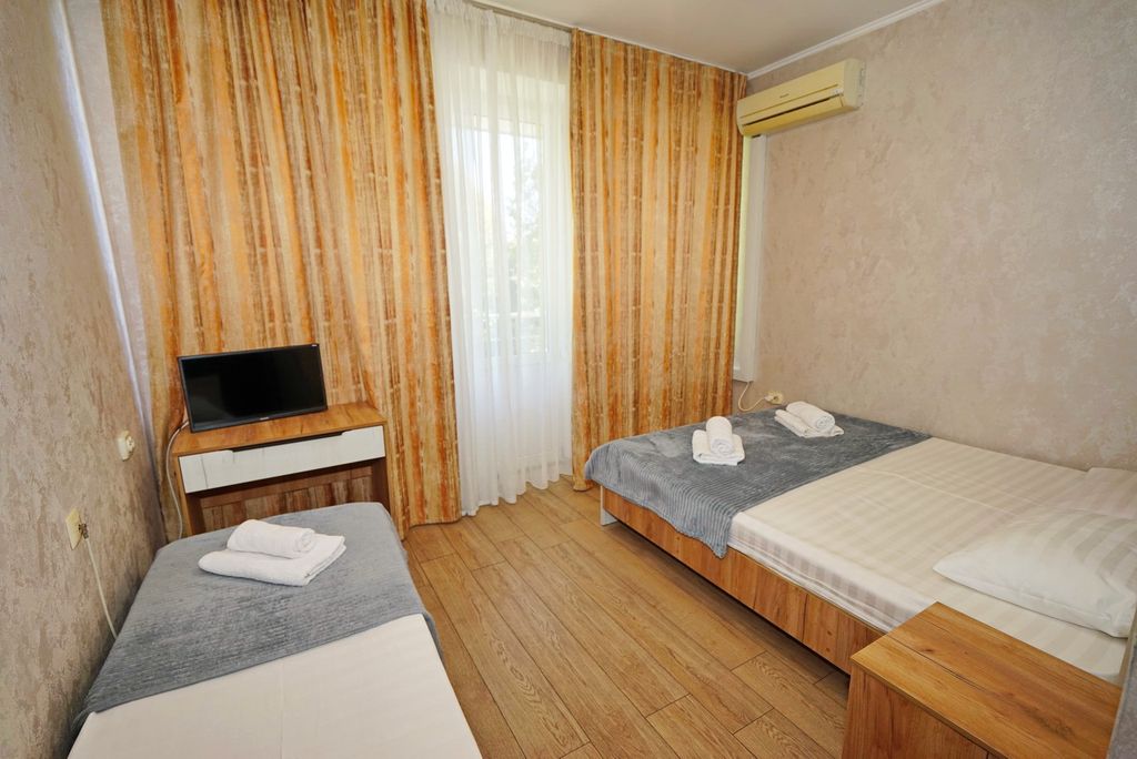 Трёхместный номер стандарт