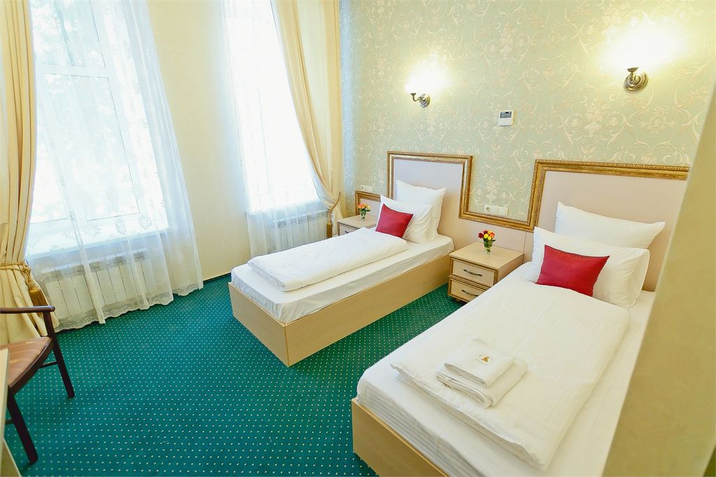 Двухместный номер с 2 отдельными кроватями стандарт