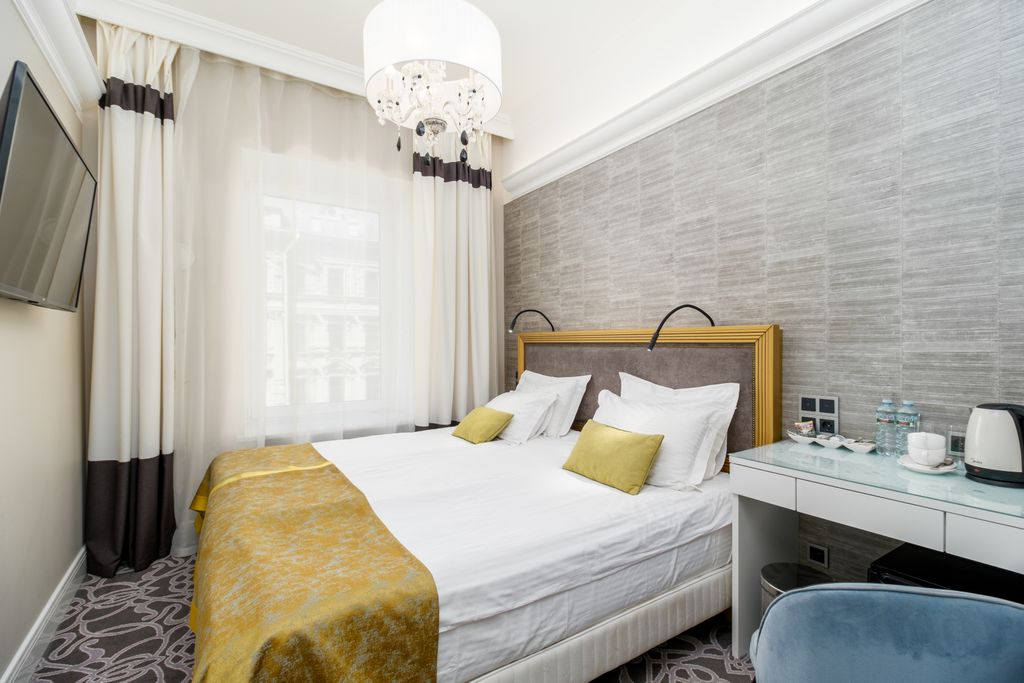 Двухместный номер с 1 кроватью Стандарт с видом на город